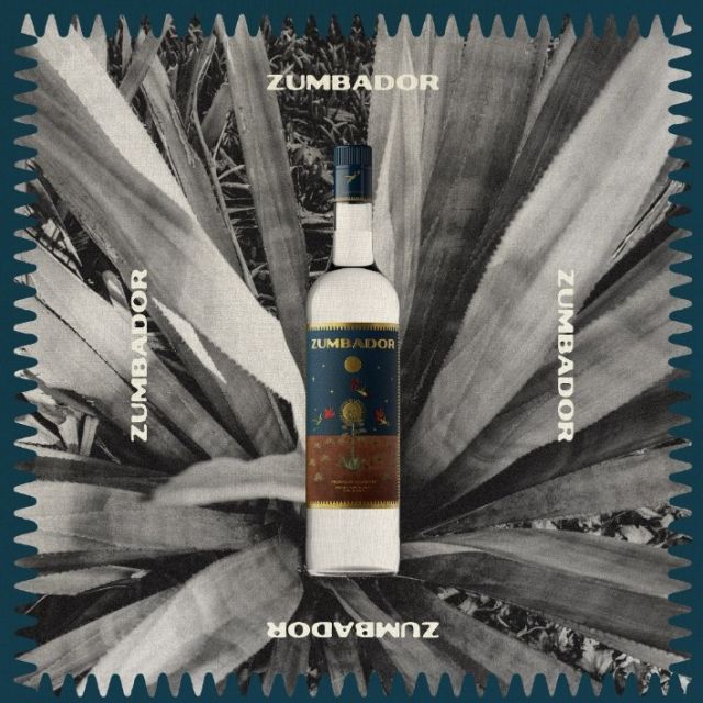 Zumbador Tequila offers a unique expression deeply connected to the origins of tequila and Jalisco. Each production step honors heritage and tradition, ensuring the preservation of the land’s natural flavors.

Grab some today! 🧂🫒
@zumbadortequila