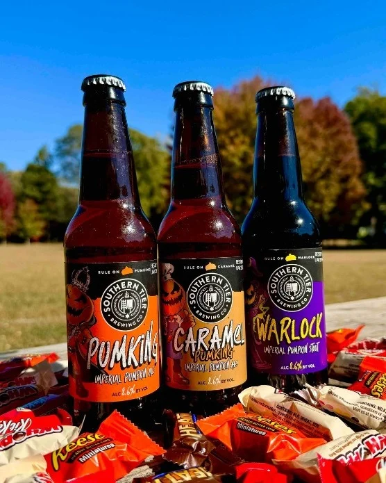 The King and his court have arrived! 🎃👑

Grab your Pumking and his friends before they are gone for the season!

Cheers!🍻
#pumking #pumpkinbeer #craftbeer